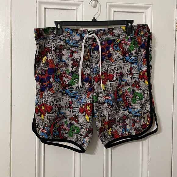 Marvel bathing suit   - Picture 1 of 9
